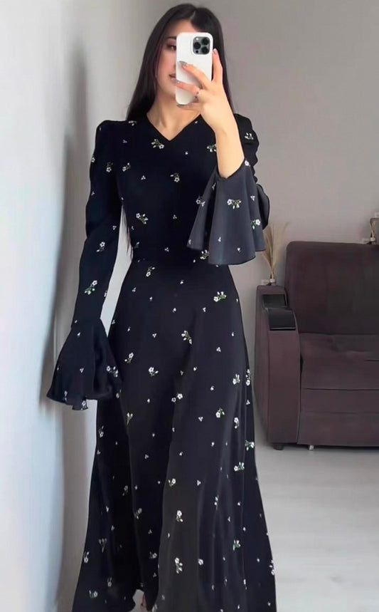 Seliora-Noir Fleur Blumenkleid