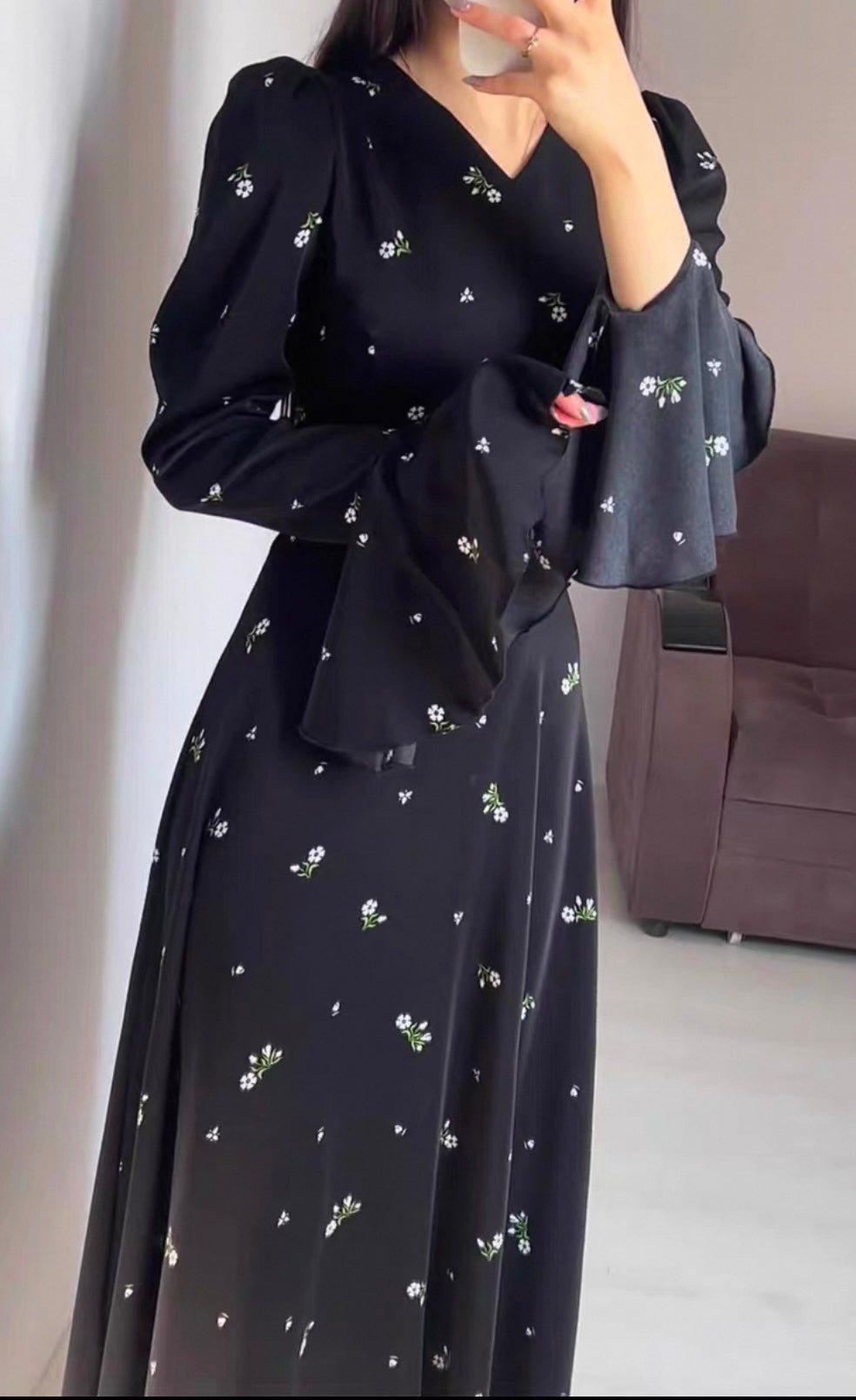 Seliora-Noir Fleur Blumenkleid